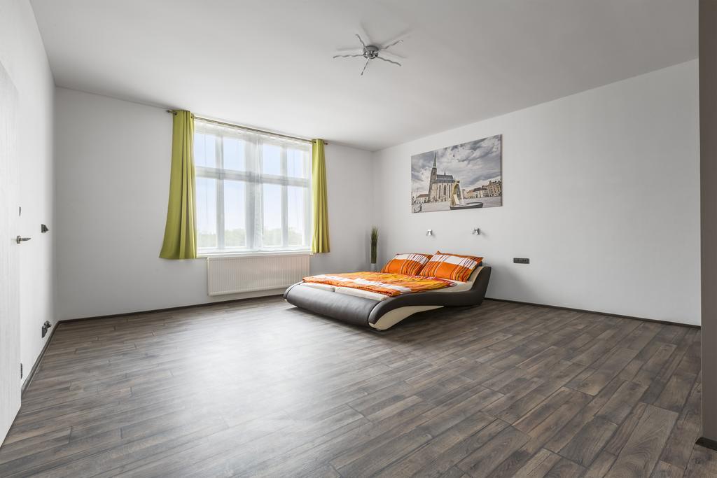 Apartsee Hálkova Plzeň Exterior foto