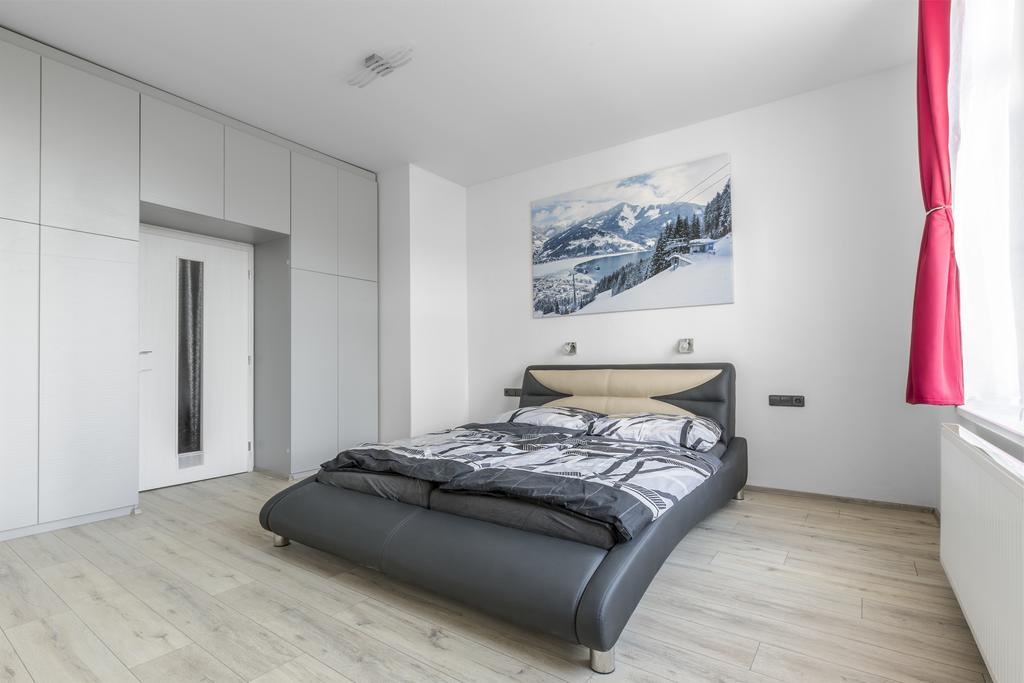 Apartsee Hálkova Plzeň Exterior foto